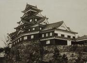 戦災前の岡山城天守閣
